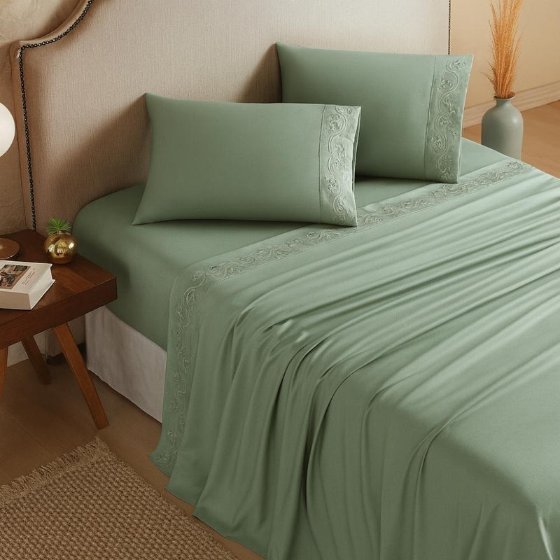 Jogo De Lençol 4 peças Com Vira Em Bordado Florença 300 Fios